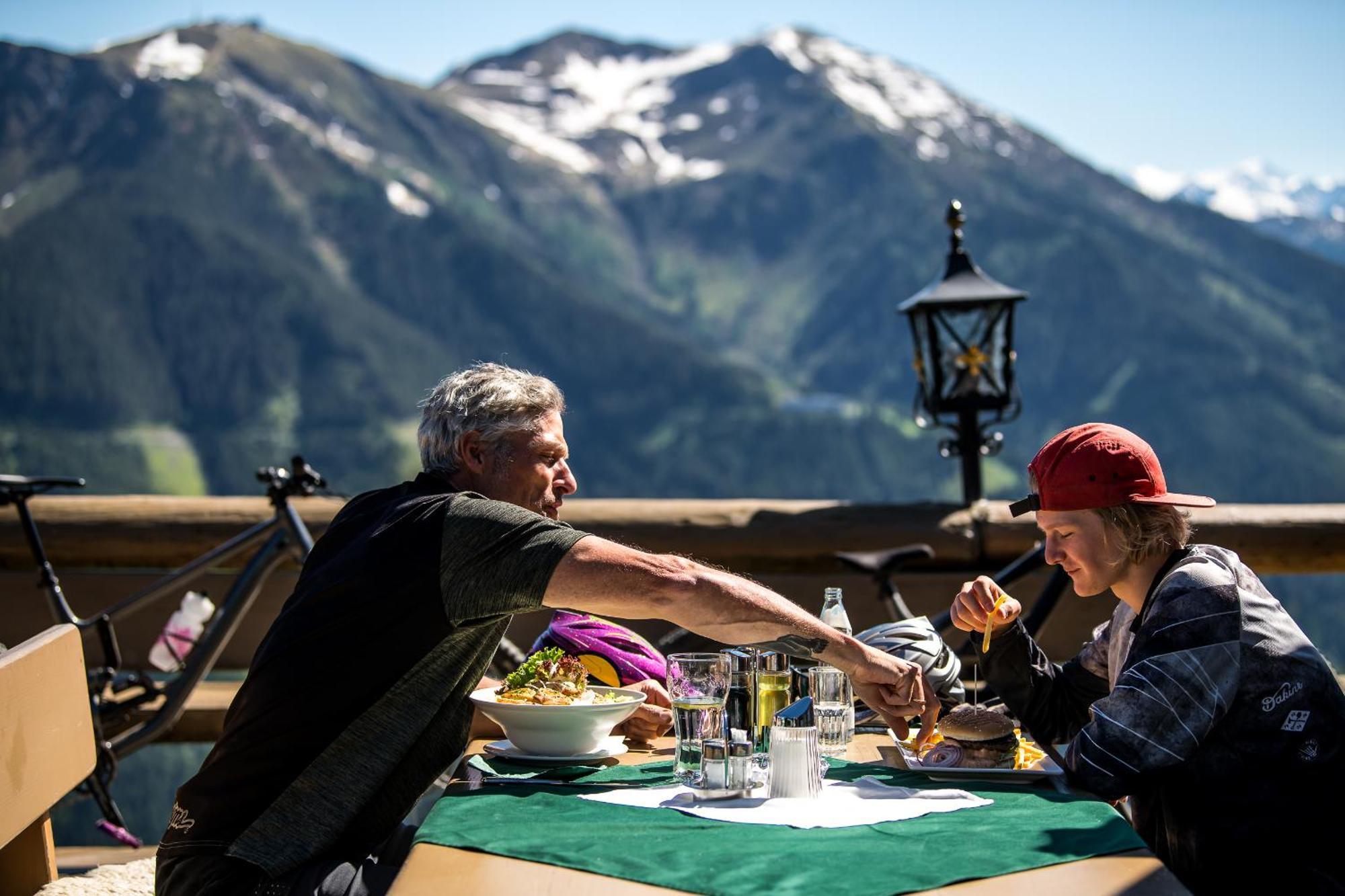 Philson Apartments Saalbach-Hinterglemm Ngoại thất bức ảnh